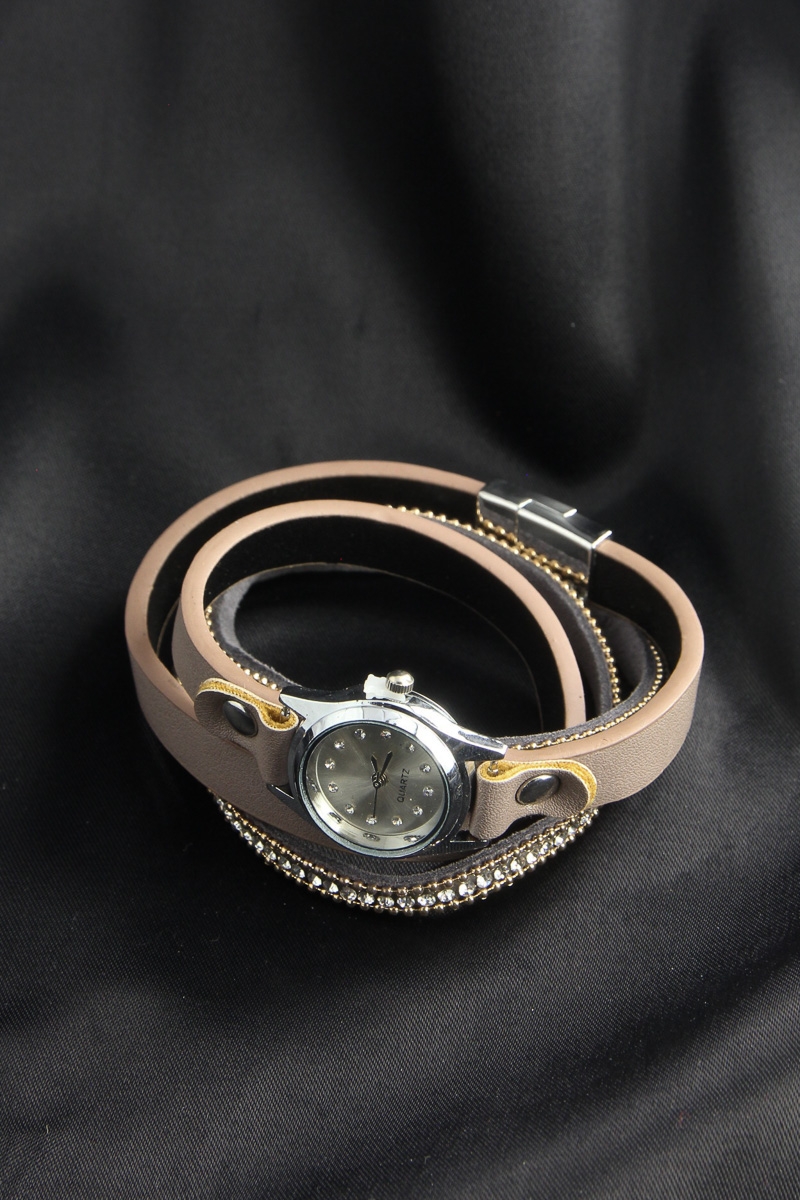 Кожаный браслет-часы на магнитной застёжке