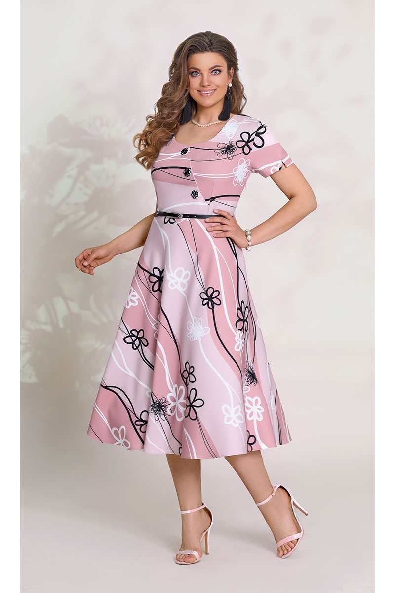 Розовое летнее платье с коротким рукавом
