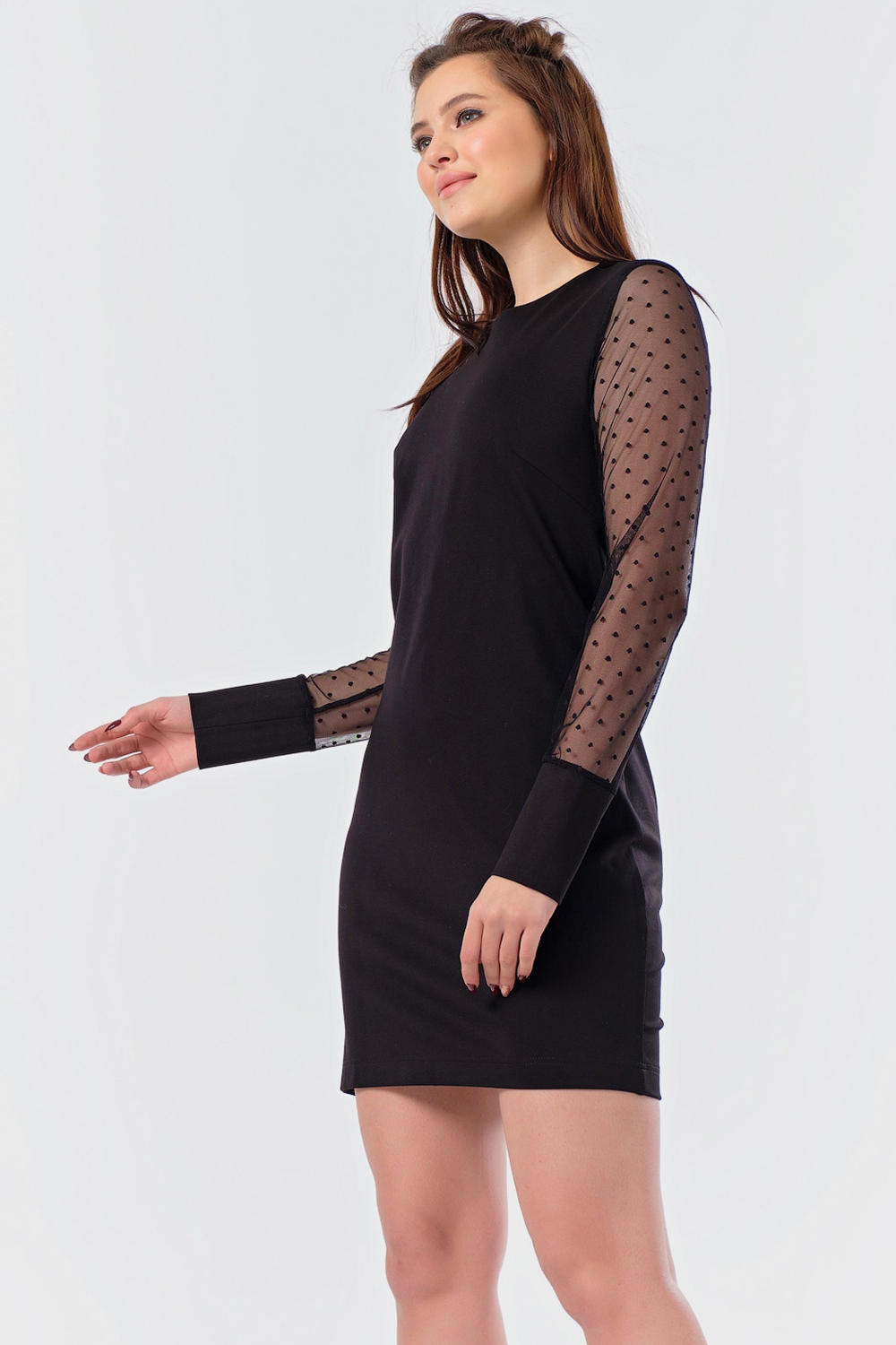 Чёрное трикотажное нарядное платье с длинным рукавом