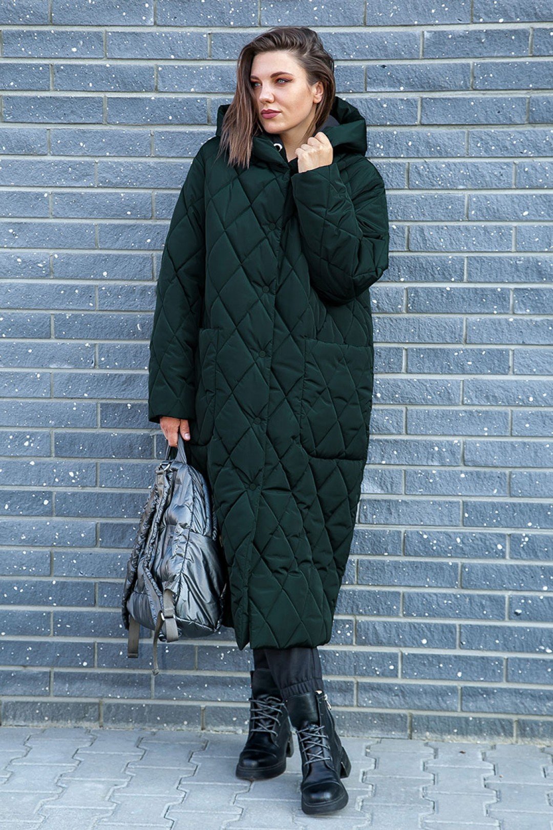 Женское стеганое пальто большого размера